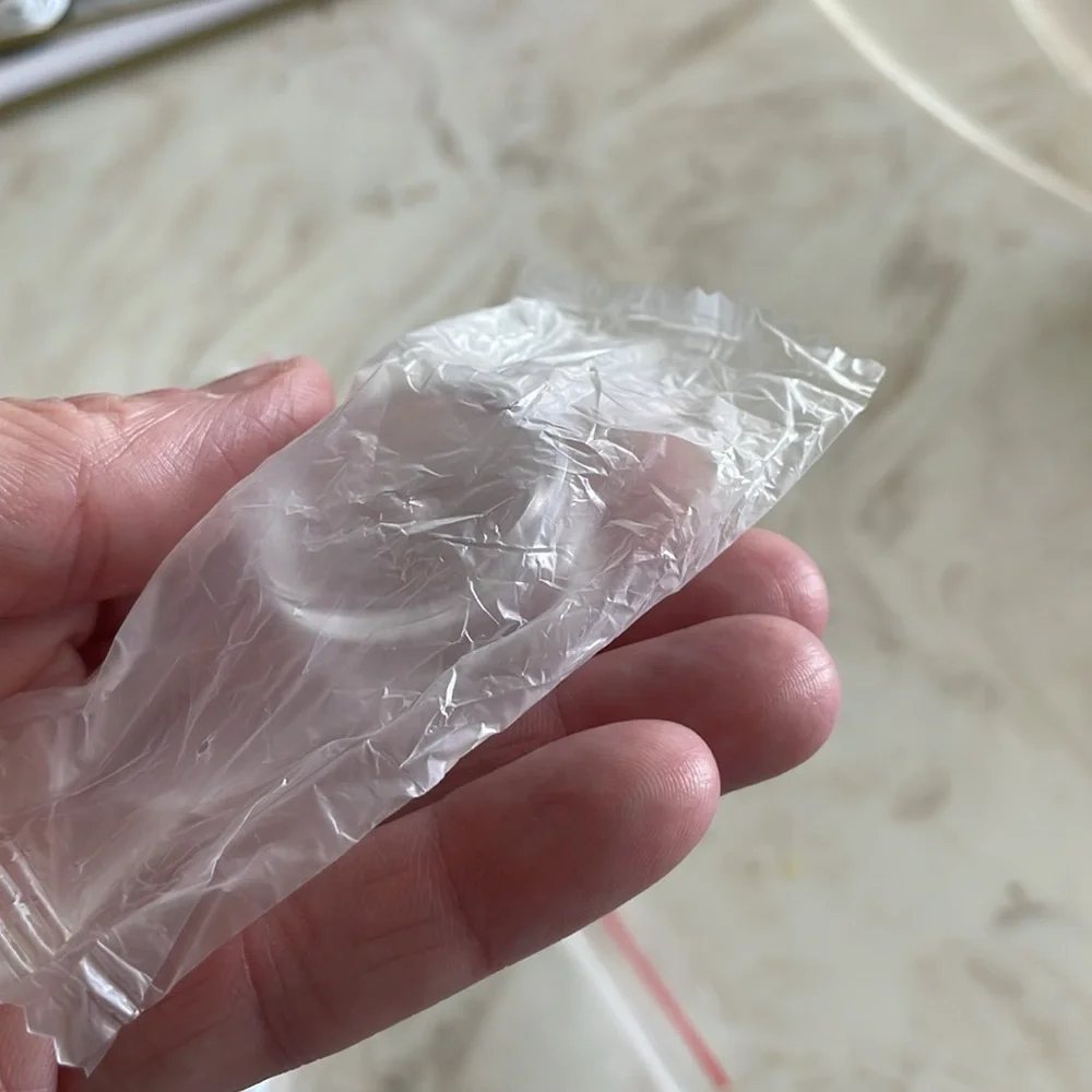 41 3 gram/3ml Round Clear Containers
